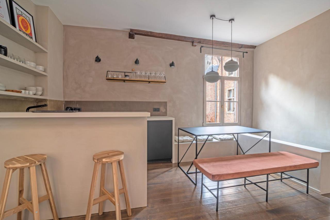 Charming House In Le Sablon Apartment Brussels Exterior photo
